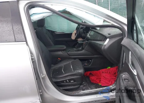 2019 Cadillac Xt5 Luxury z USA, uszkodzony, nr VIN 1GYKNCRS1KZ288491